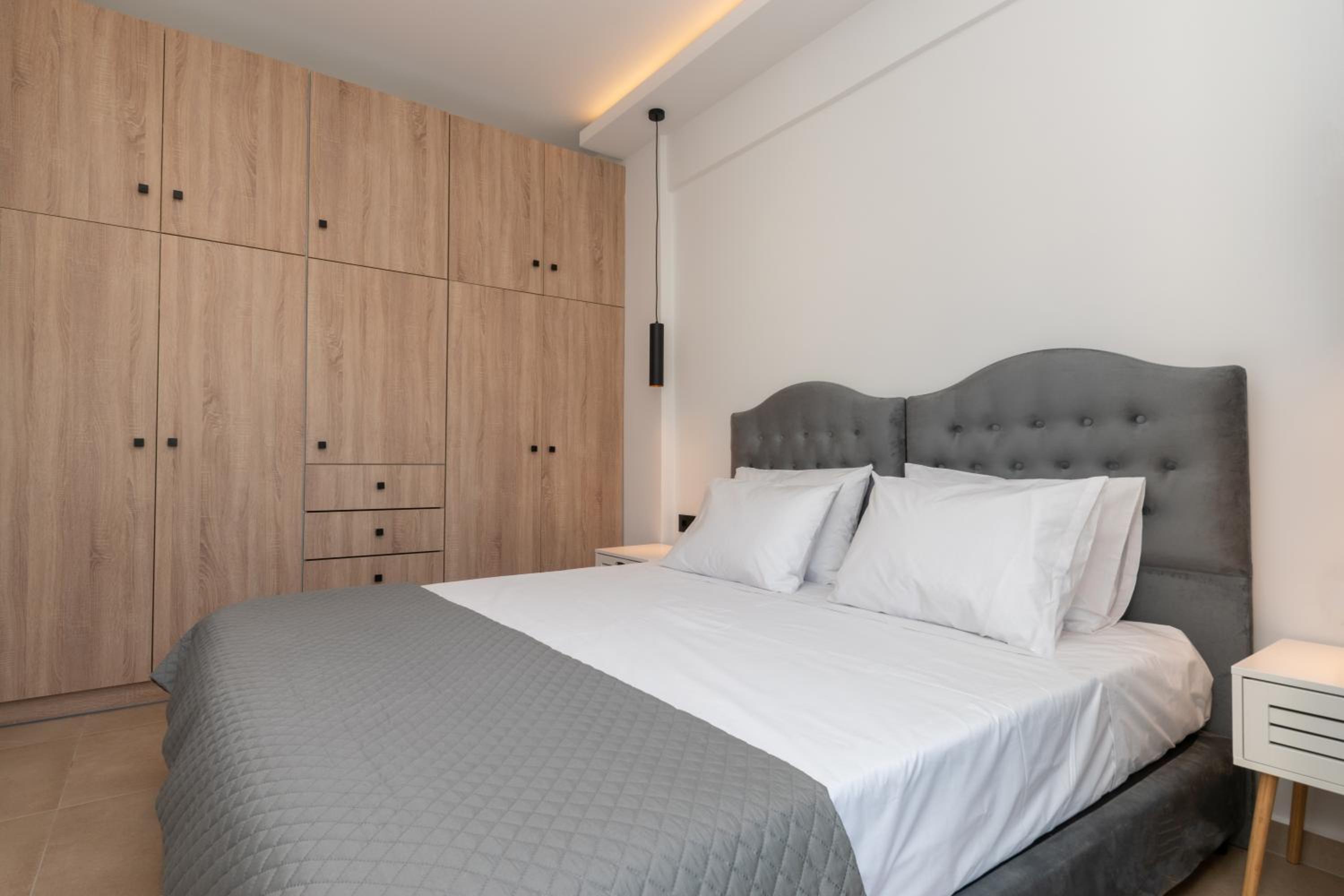 Zante Center Suite A photo 3