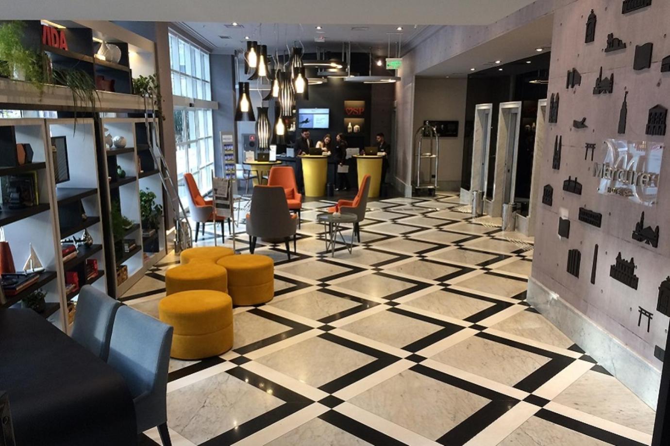 Flat em hotel na Bela Vista R Maestro Cardim