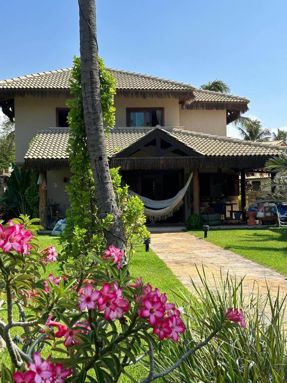 Casa à beira mar em frente às piscinas naturais de Flecheiras - CONDOMÍNIO PIER 18