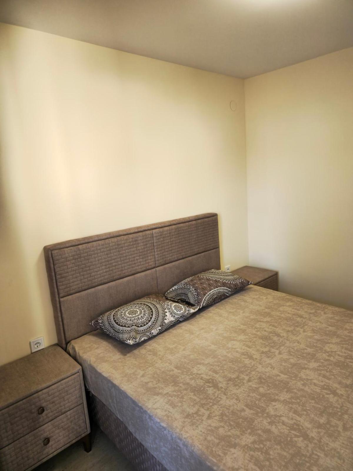 Luka Apartments