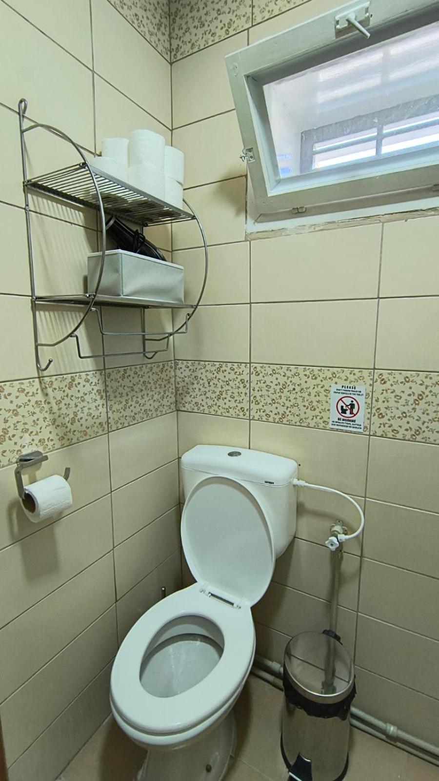 Photo 33