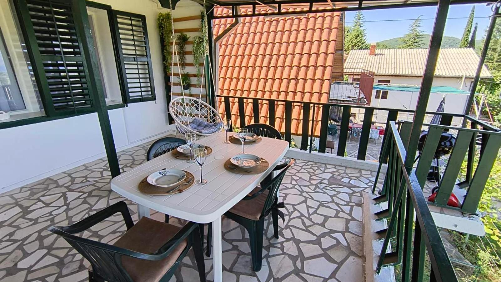 Odisea House view 2