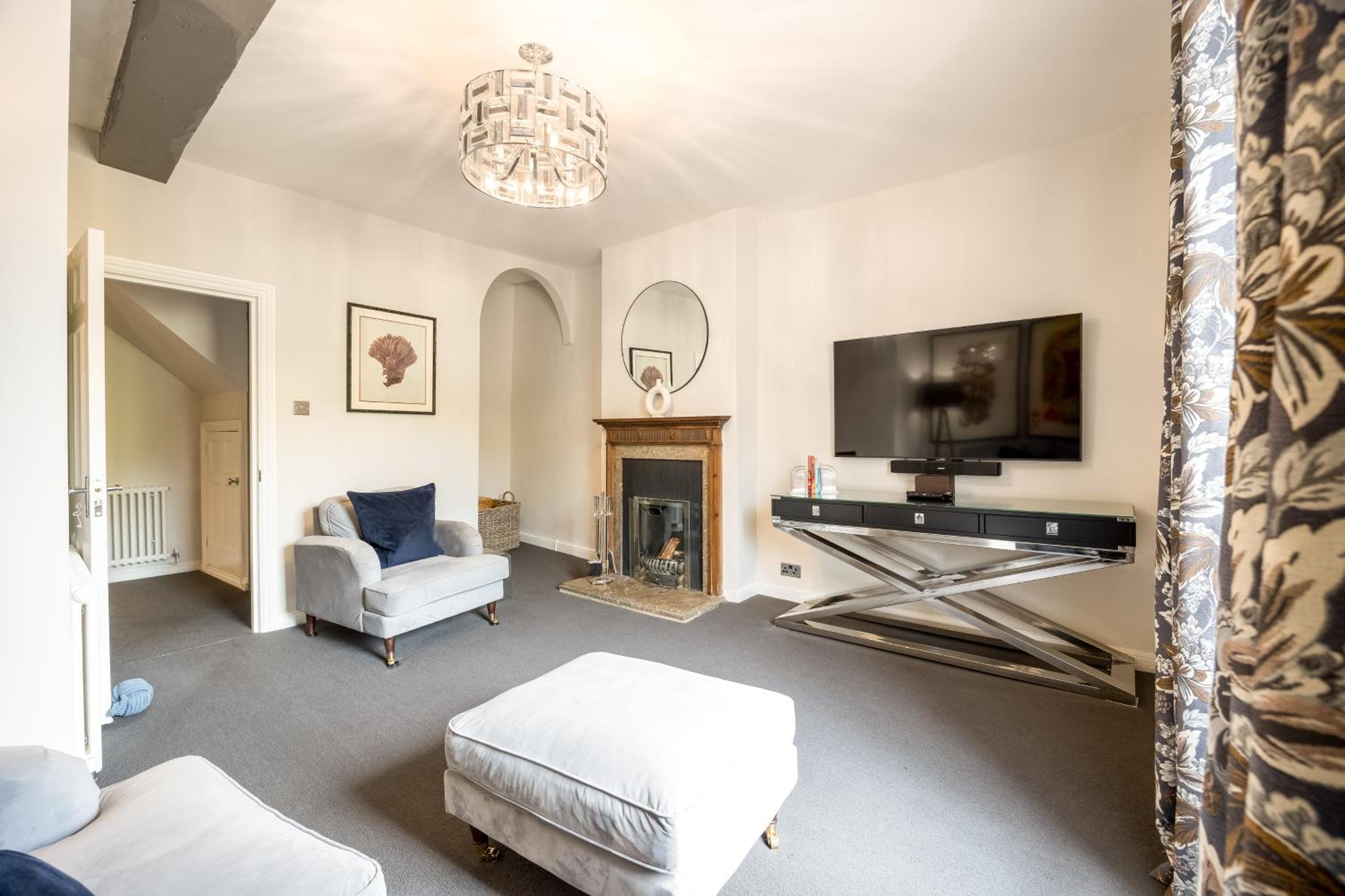Woodstock Vacations - Rydal House - Property Image 2