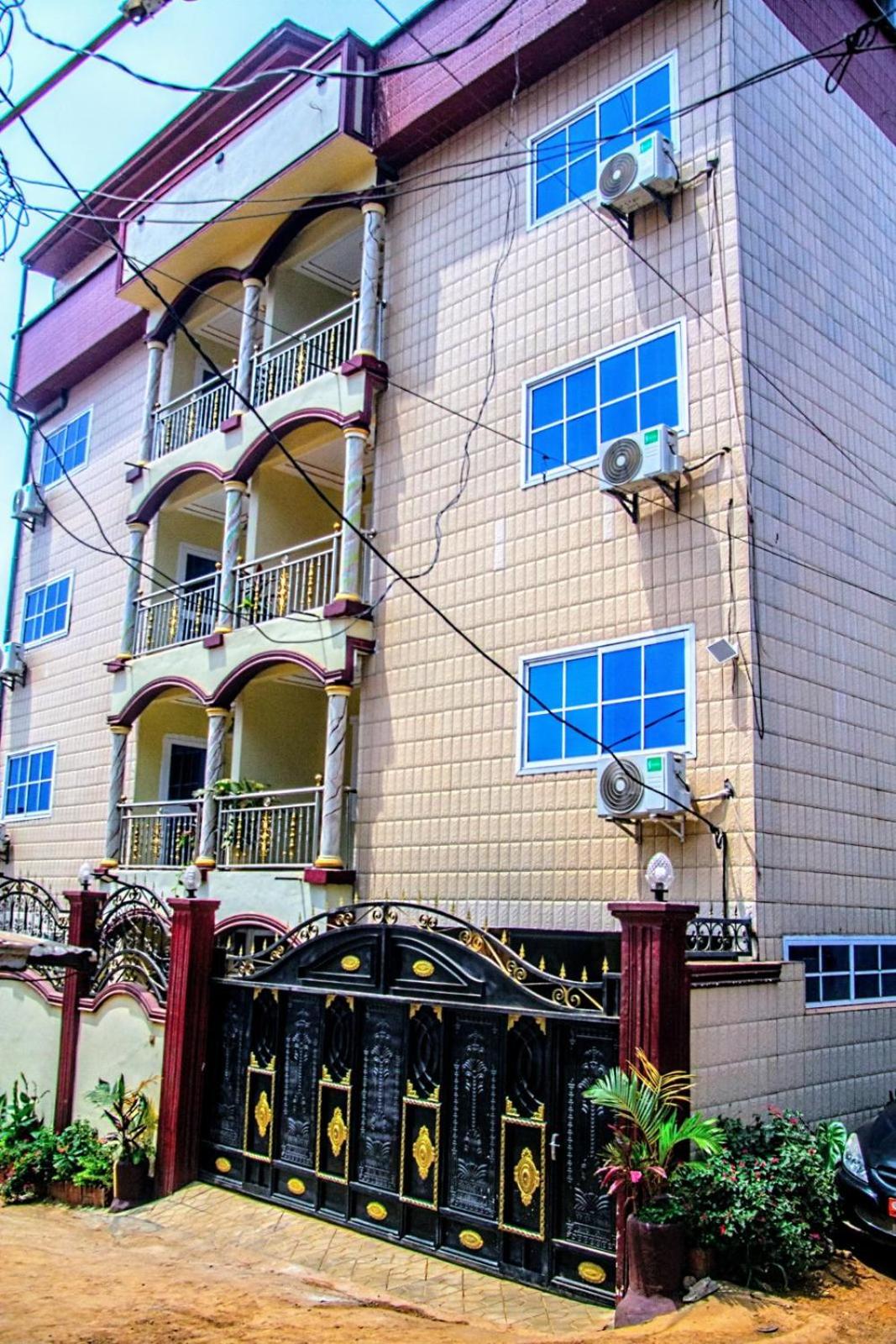 Continental Cozy GuestHouse