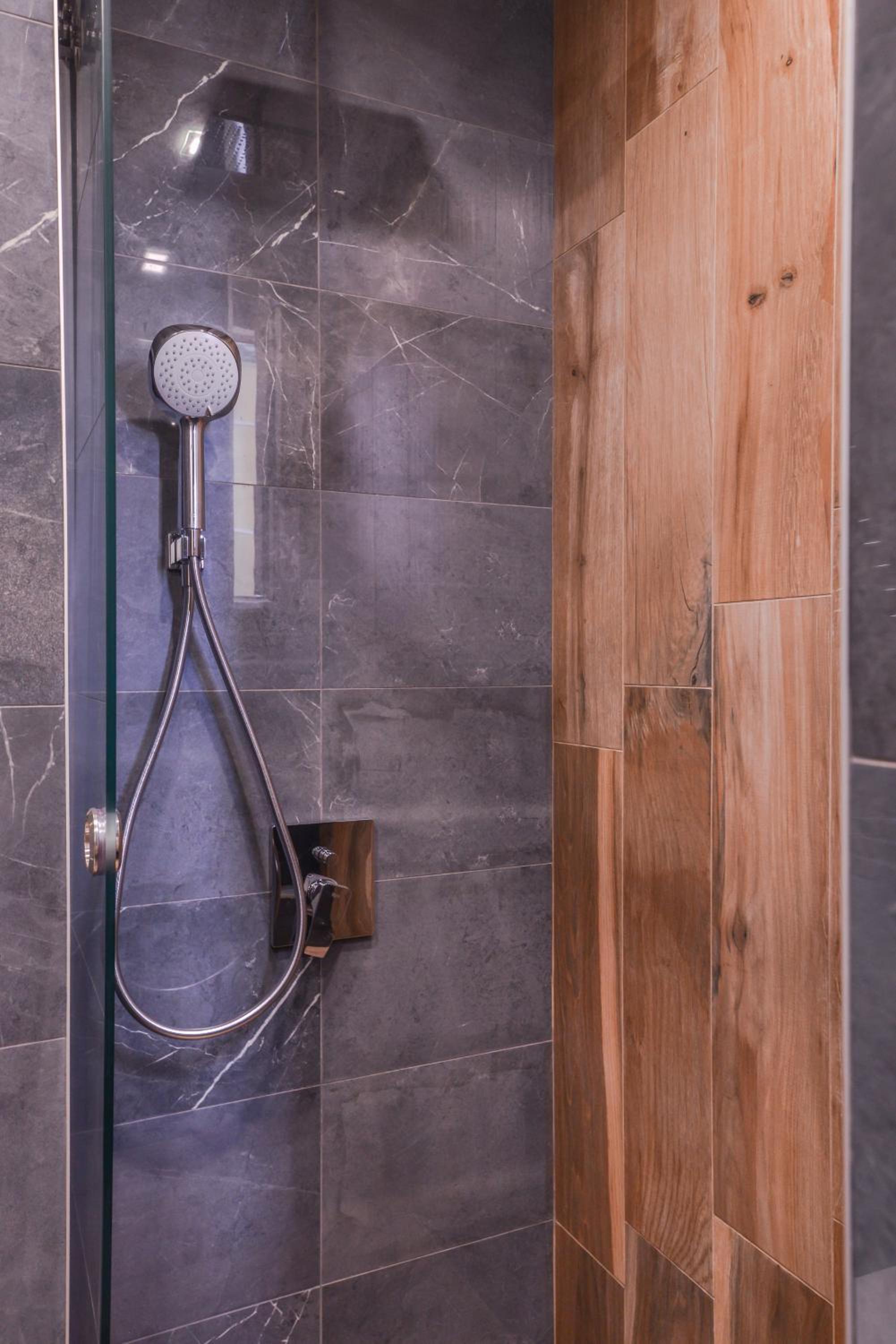 Elegant 2-BDR 2-BTHR in Sofia Luxury Stay