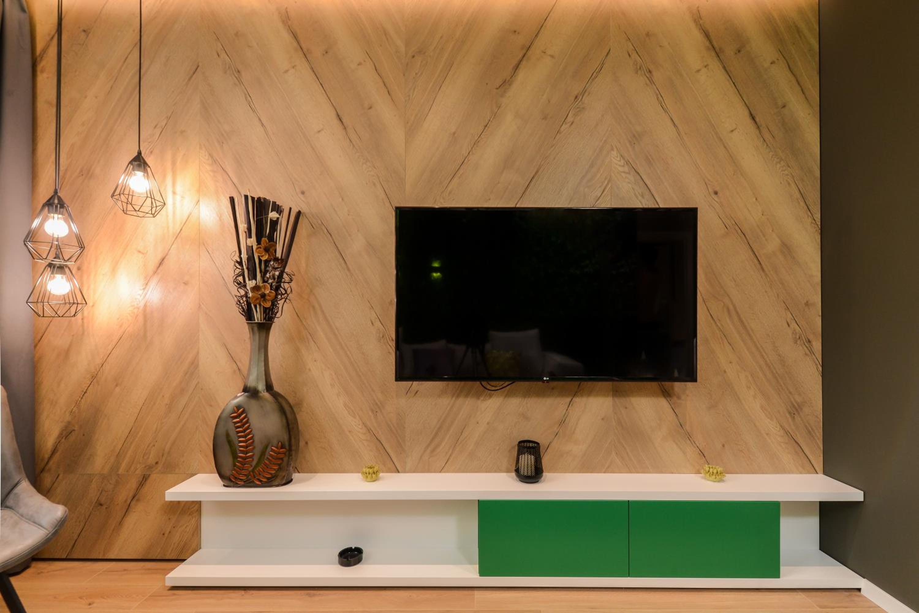 Elegant 2-BDR 2-BTHR in Sofia Luxury Stay