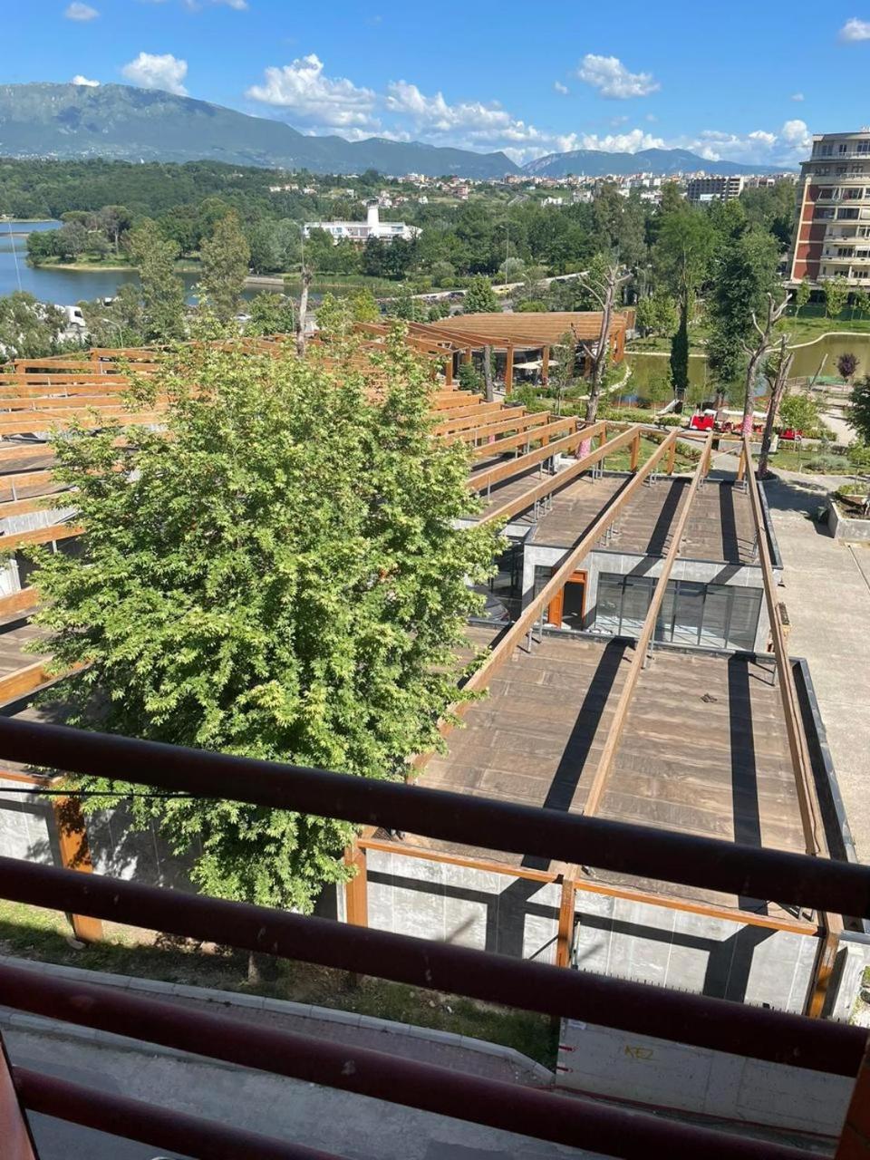 Lake View Apartment