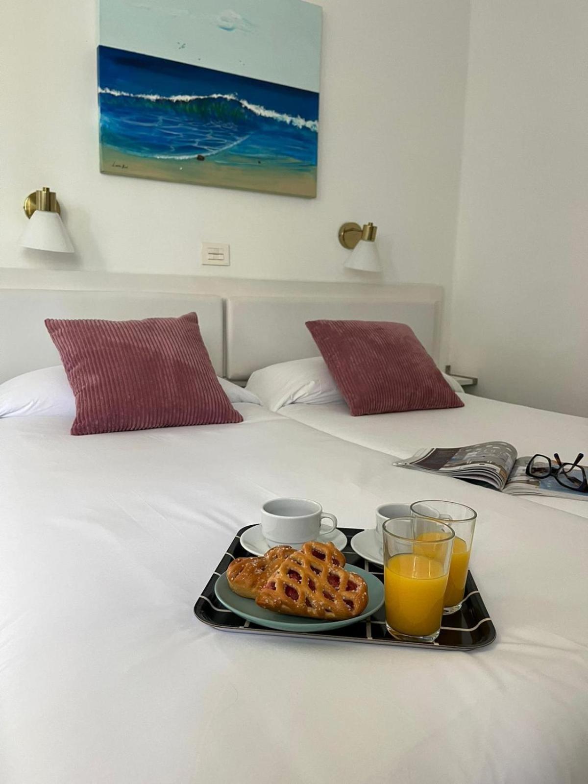 room & sleeping area