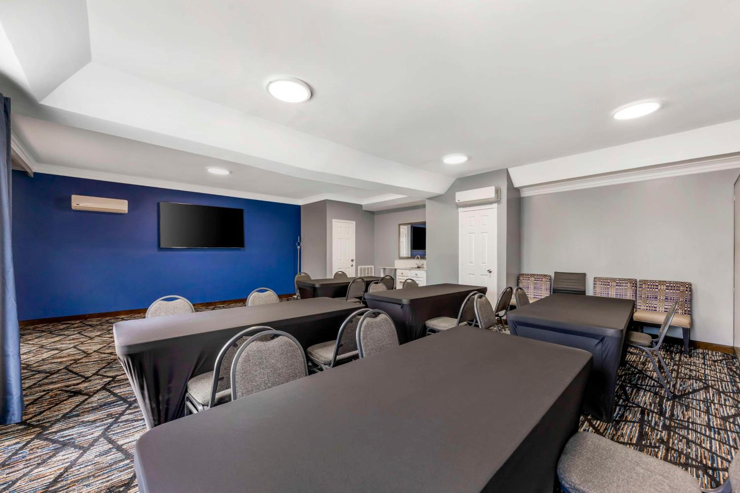 Best Western Brentwood - Property Image 6