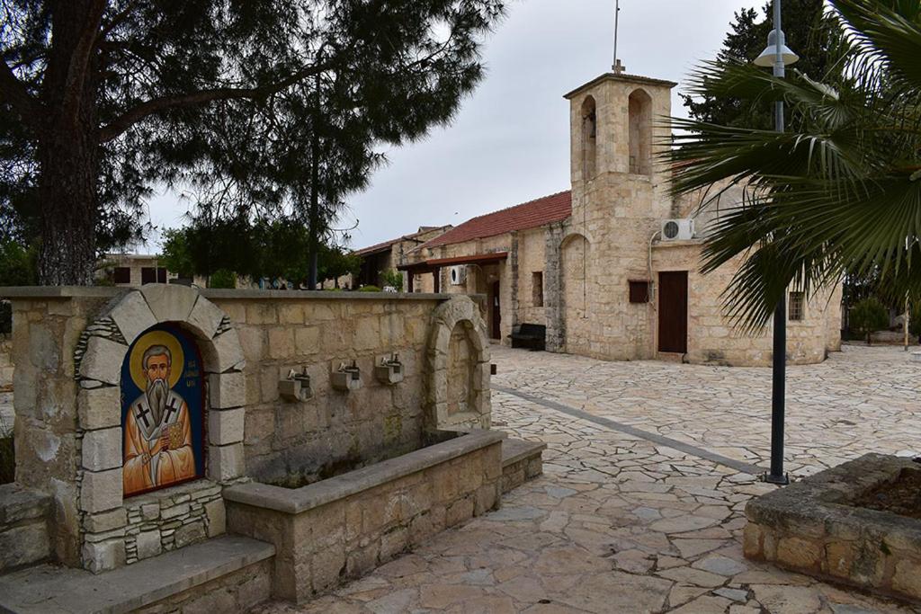 Arodes AsteriA Volunteer & Youth ECO-hostel