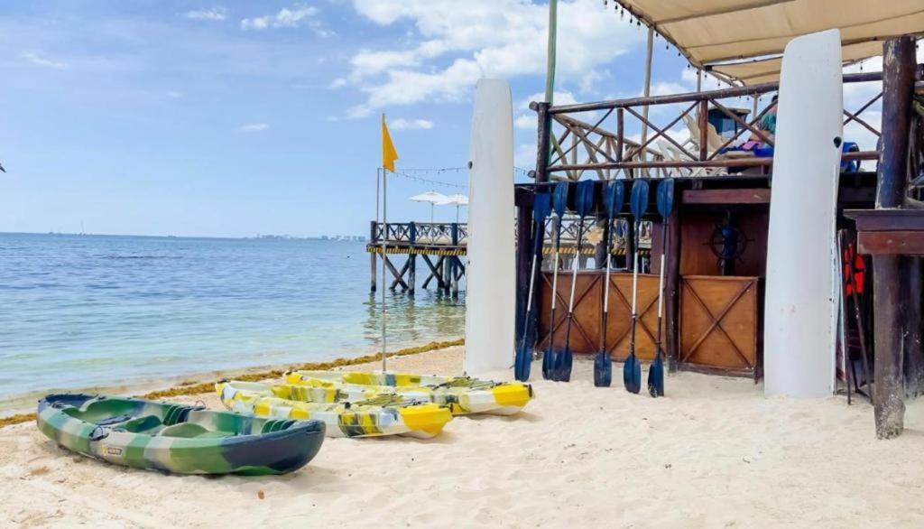 Condohotel con acceso a la playa