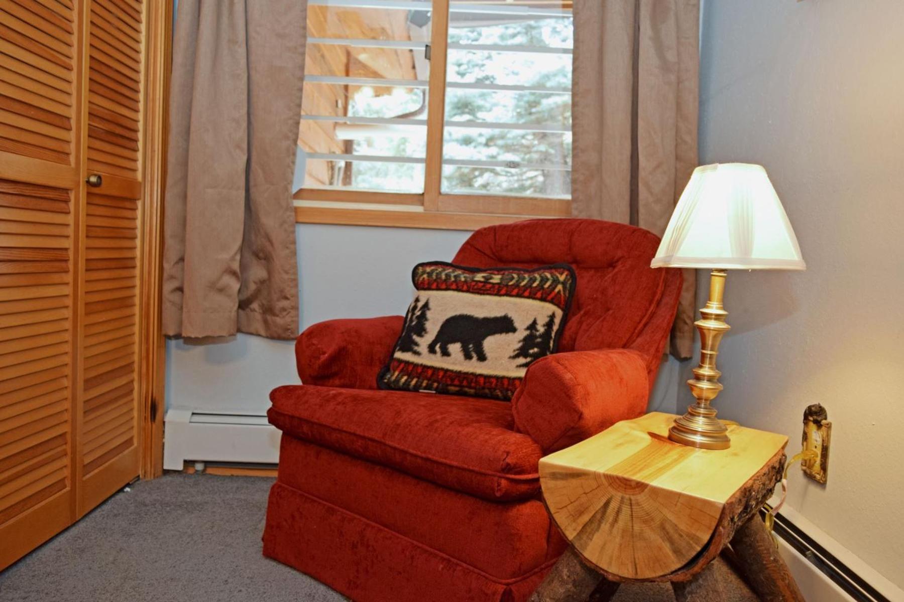 Timber Crest Retreat - Hot Tub - Satellite - Washer - Dryer - Fireplace - Grill - Firepit - Garage Access view 4