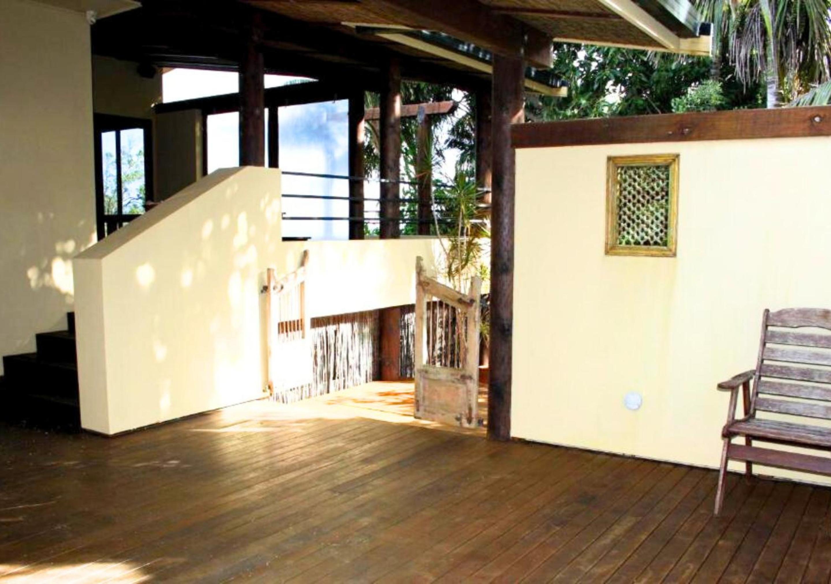 Balcony & Terrace