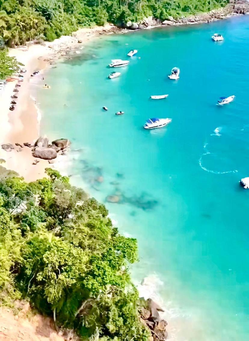 Casa Rústica em Camburi - Praia e Campo