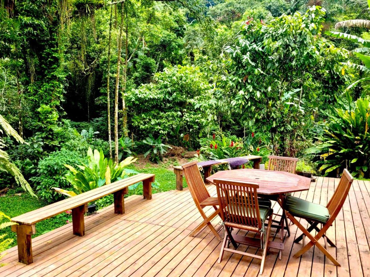 Casa Rústica em Camburi - Praia e Campo