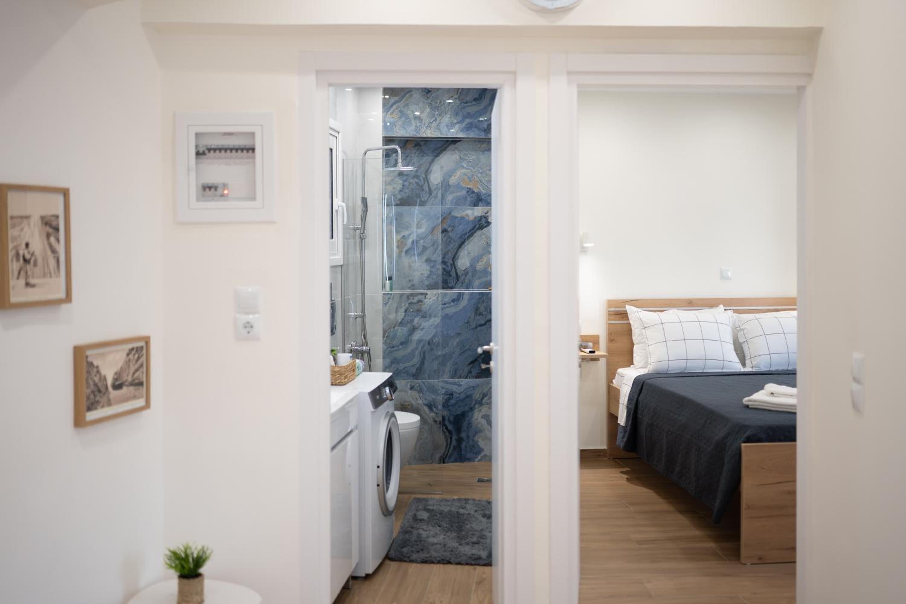 Center of Loutraki Ble Property5