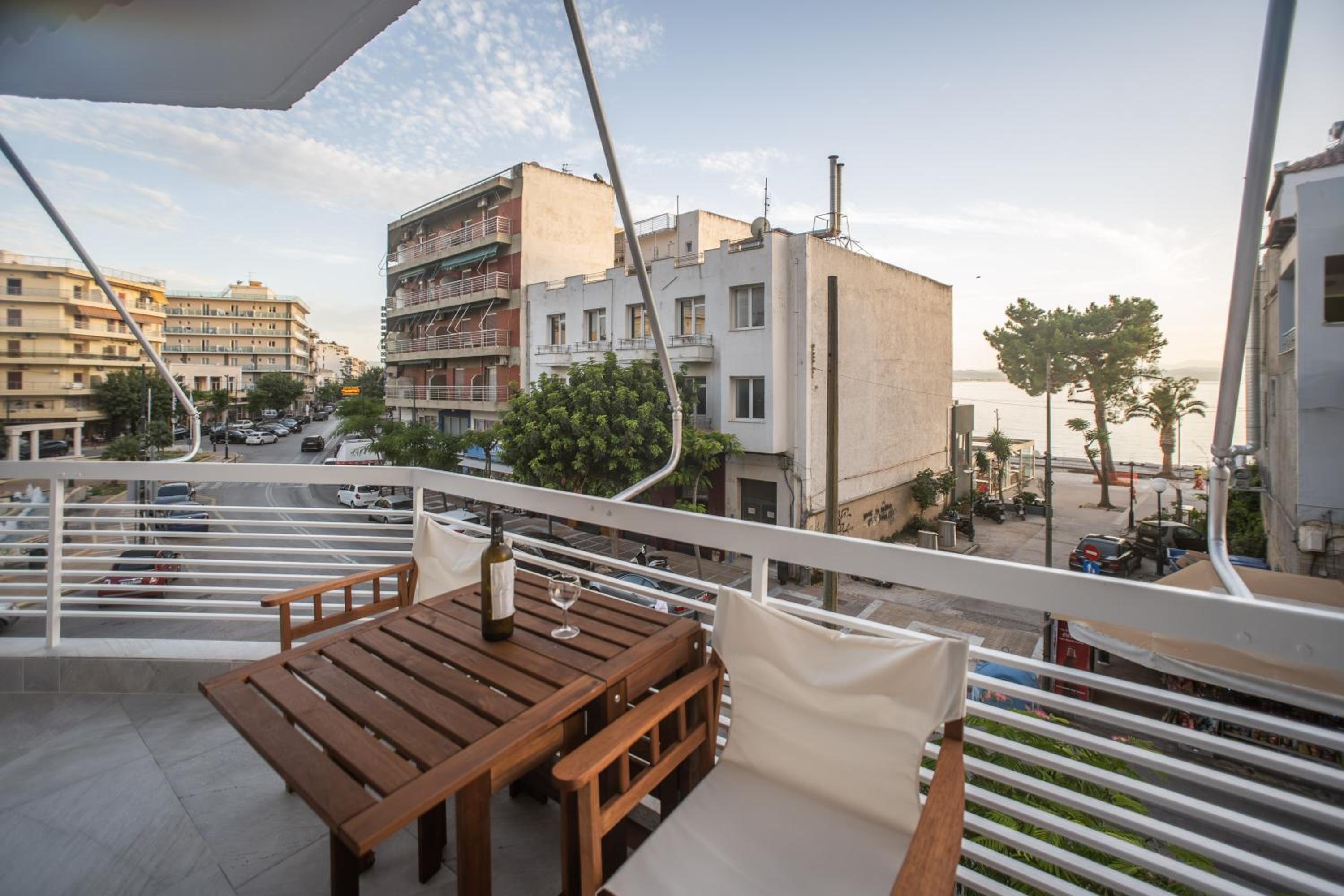 Center of Loutraki Ble Property5