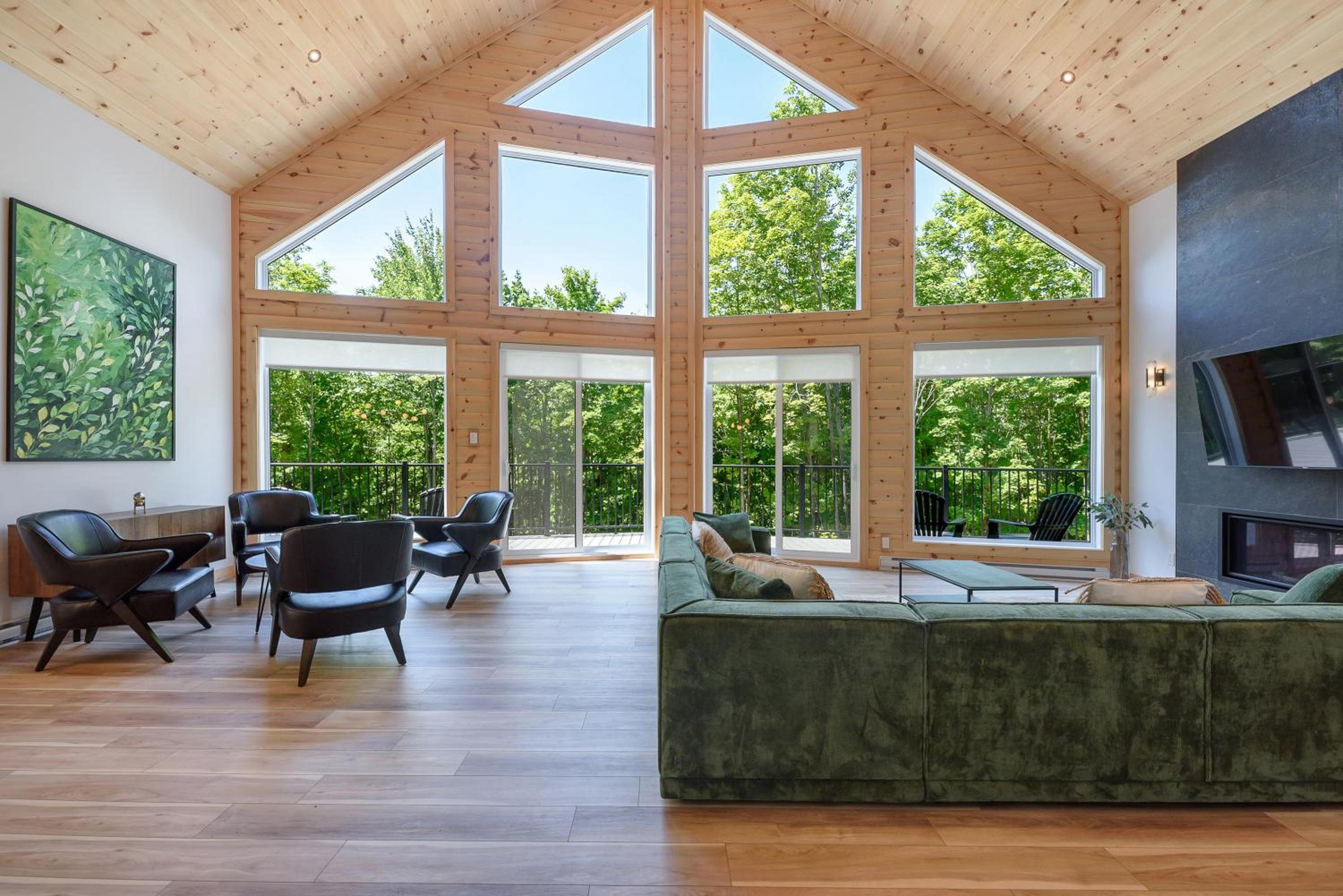 Lilia Chalet Urbain de Luxe près du Mont-Tremblant