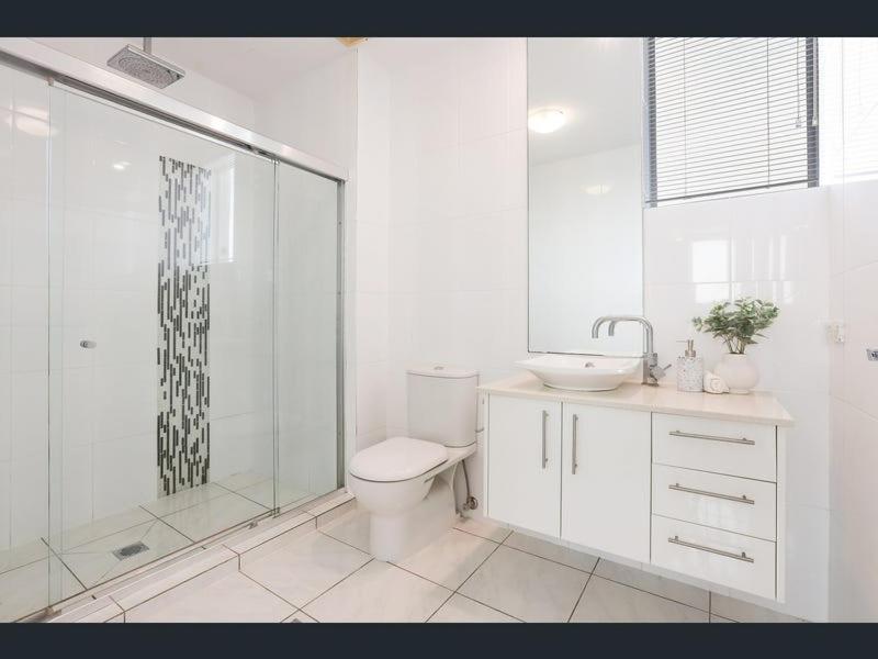 Mermaid Beach Luxury Penthouse