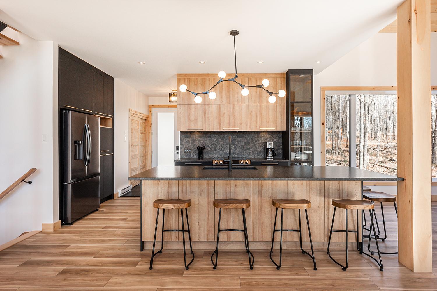 Lilia Chalet Urbain de Luxe près du Mont-Tremblant