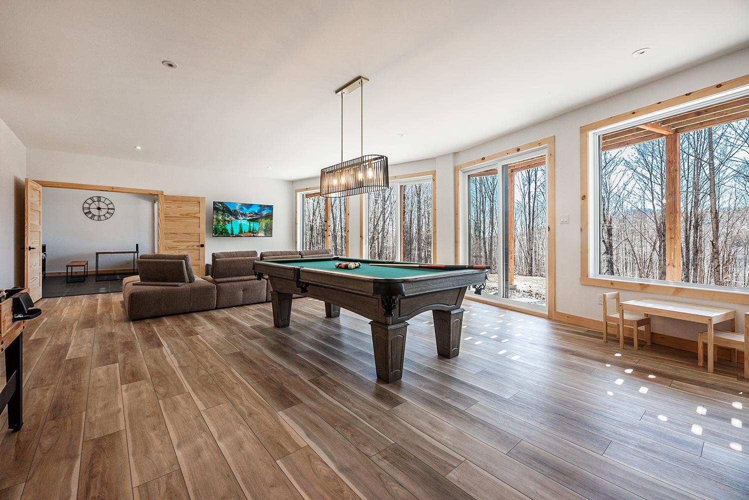Lilia Chalet Urbain de Luxe près du Mont-Tremblant