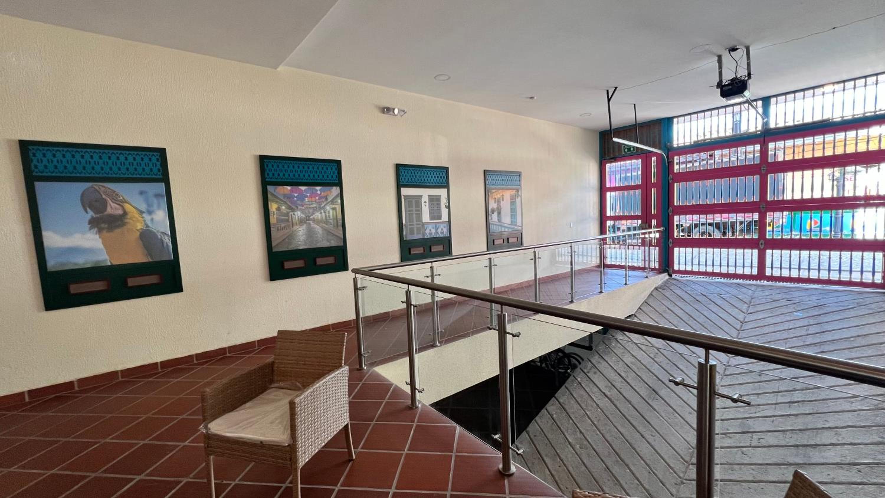 Apto cerca Malecón, Plaza Principal, Plazoleta Zocalos, a 8 min de la Piedra del Peñol, GRATIS PARQUEADERO!!!