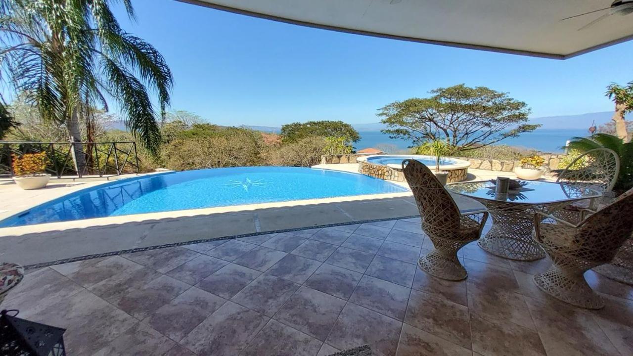 Cozy room with beautiful oceanview