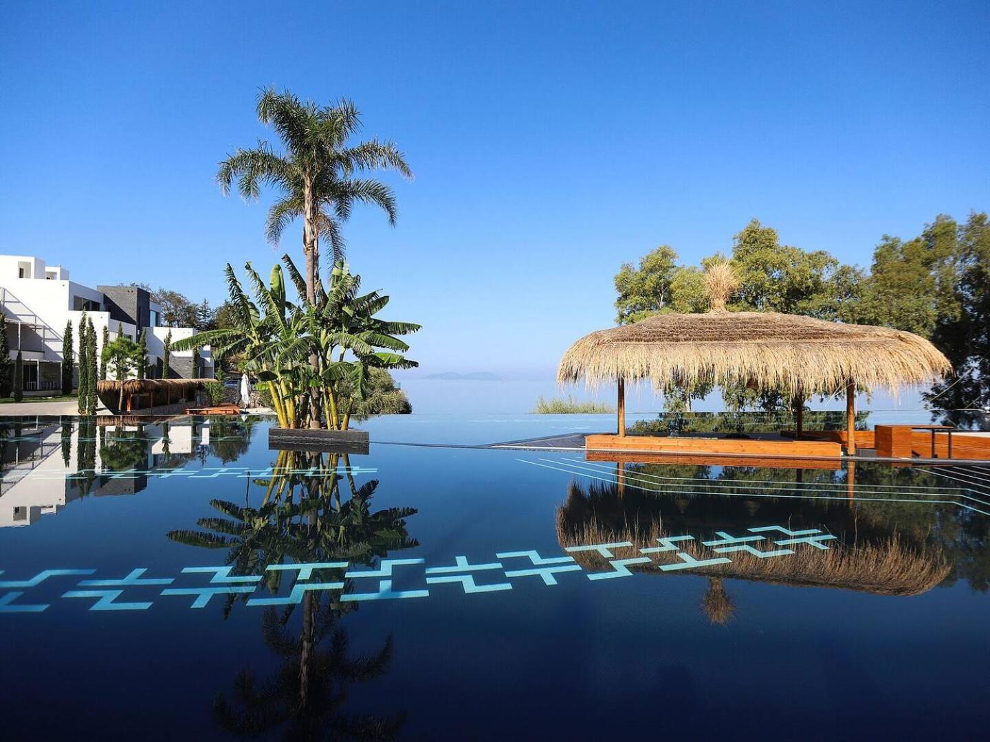 Luxury Apartment Marina Bay Resort Vlore