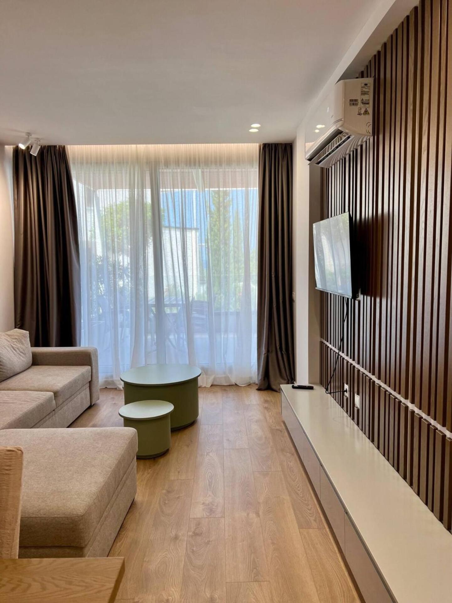 Luxury Apartment Marina Bay Resort Vlore