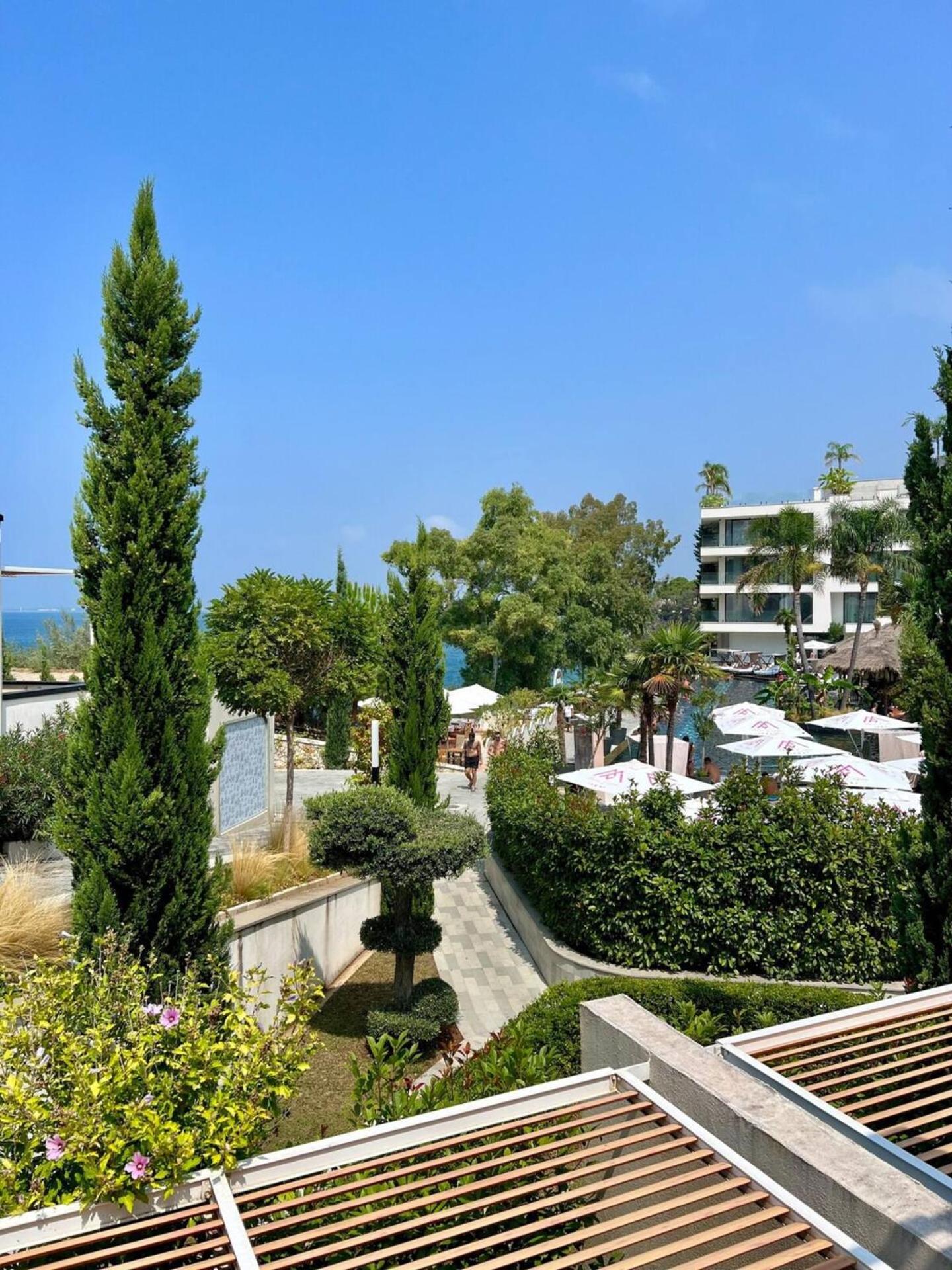 Luxury Apartment Marina Bay Resort Vlore