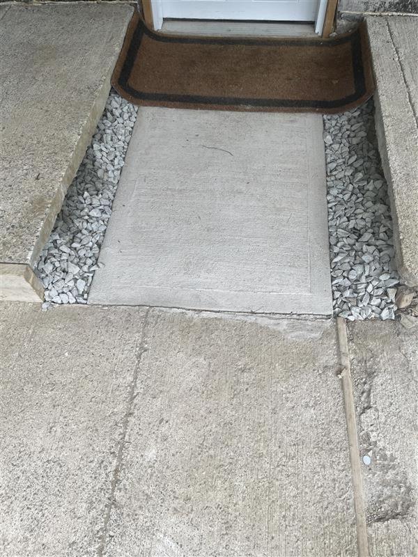 Garden City-Private 1BR Full Apt