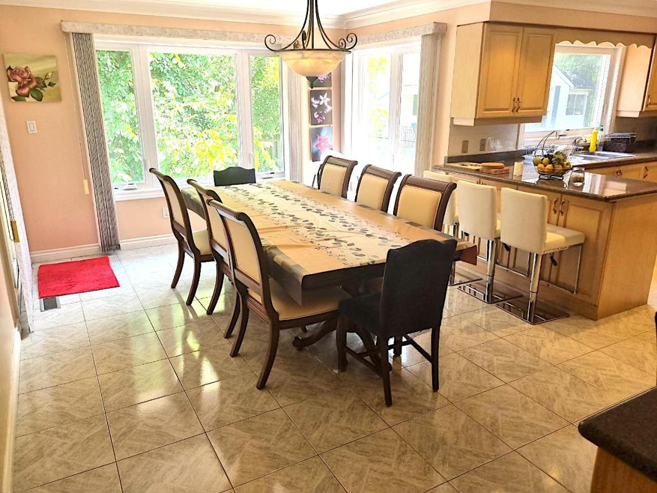 Spacious Family Retreat