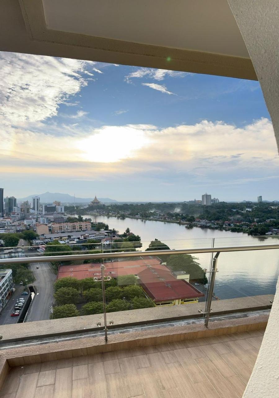 Riverine High Floor Luxury Stay 4 pax Waterfront View from Balcony view 3