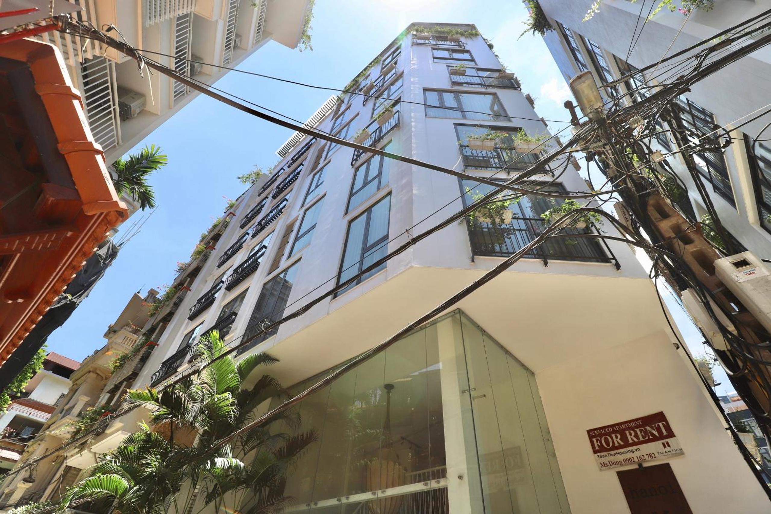 Hanoi Moon Building