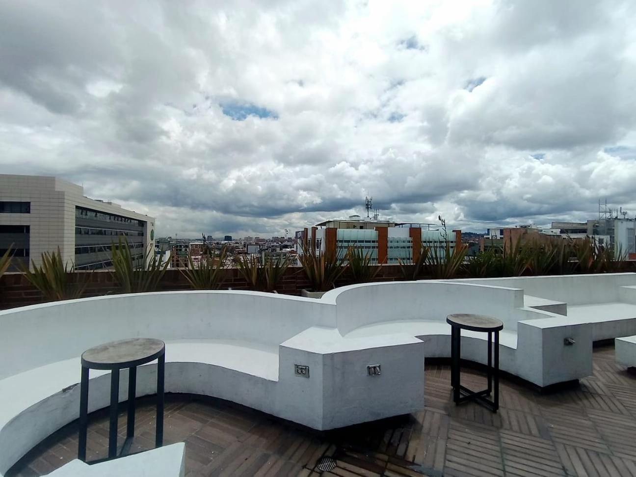 CH Somos AT HOME Apartaestudio en parte central norte