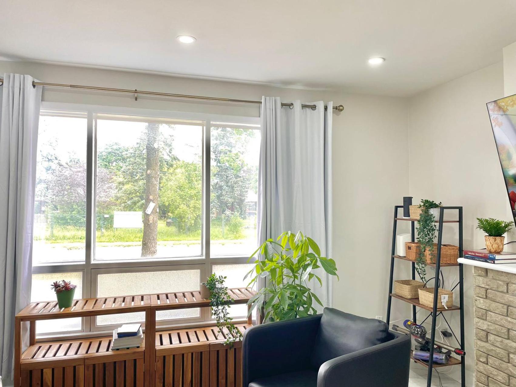 New 3 Bedroom Bungalow Ground Floor with BBQ Patio