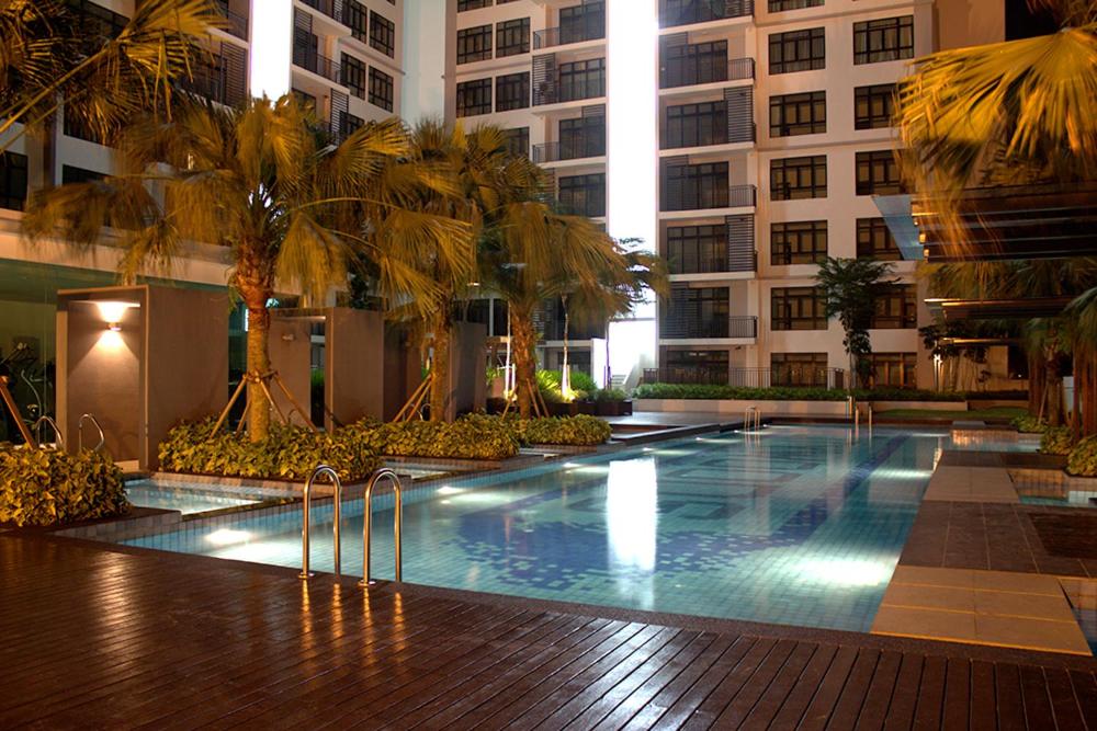 Citywoods Apartment Next to Thistle hotel,Hospital Sultanah Aminah,Ciq custom3km by YHA