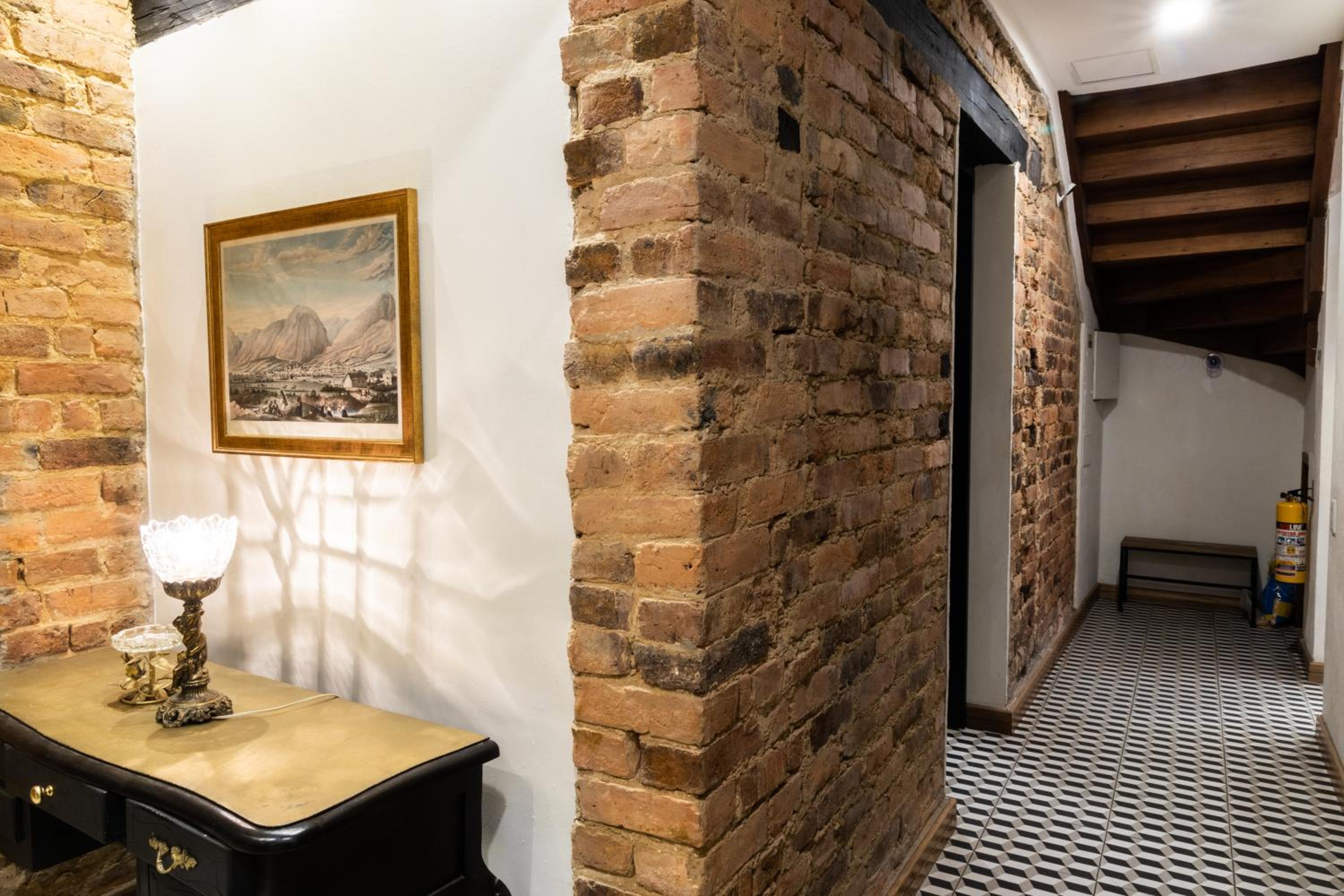 Las Aguas Inn