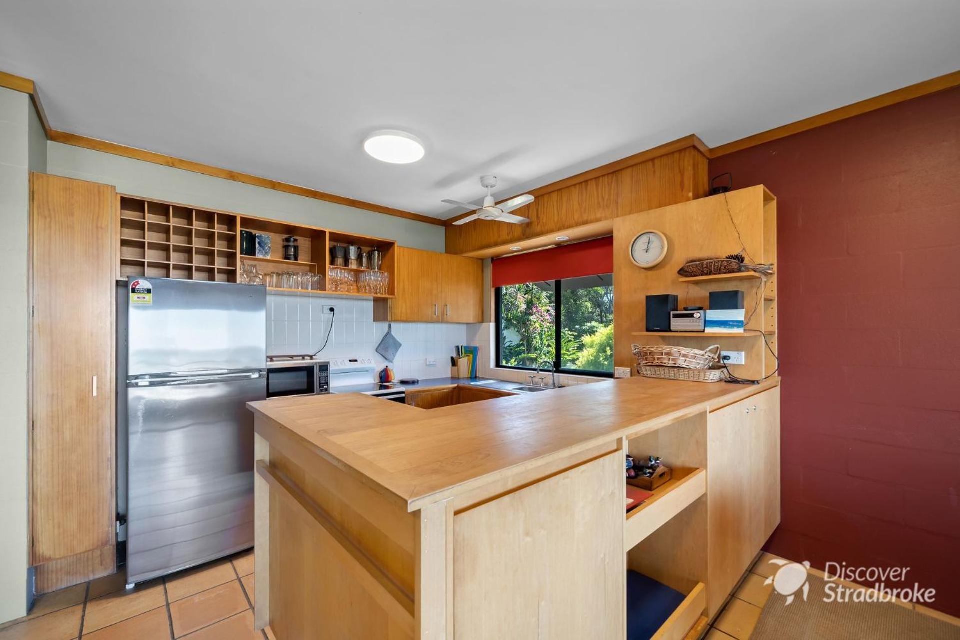 Mintee 4 by Discover Stradbroke