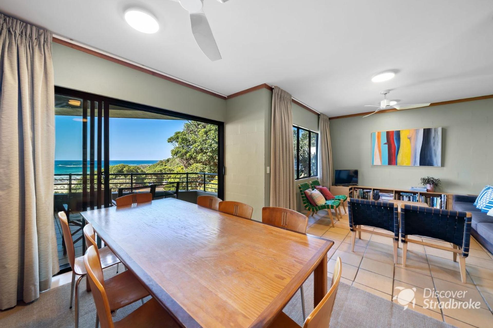 Mintee 4 by Discover Stradbroke