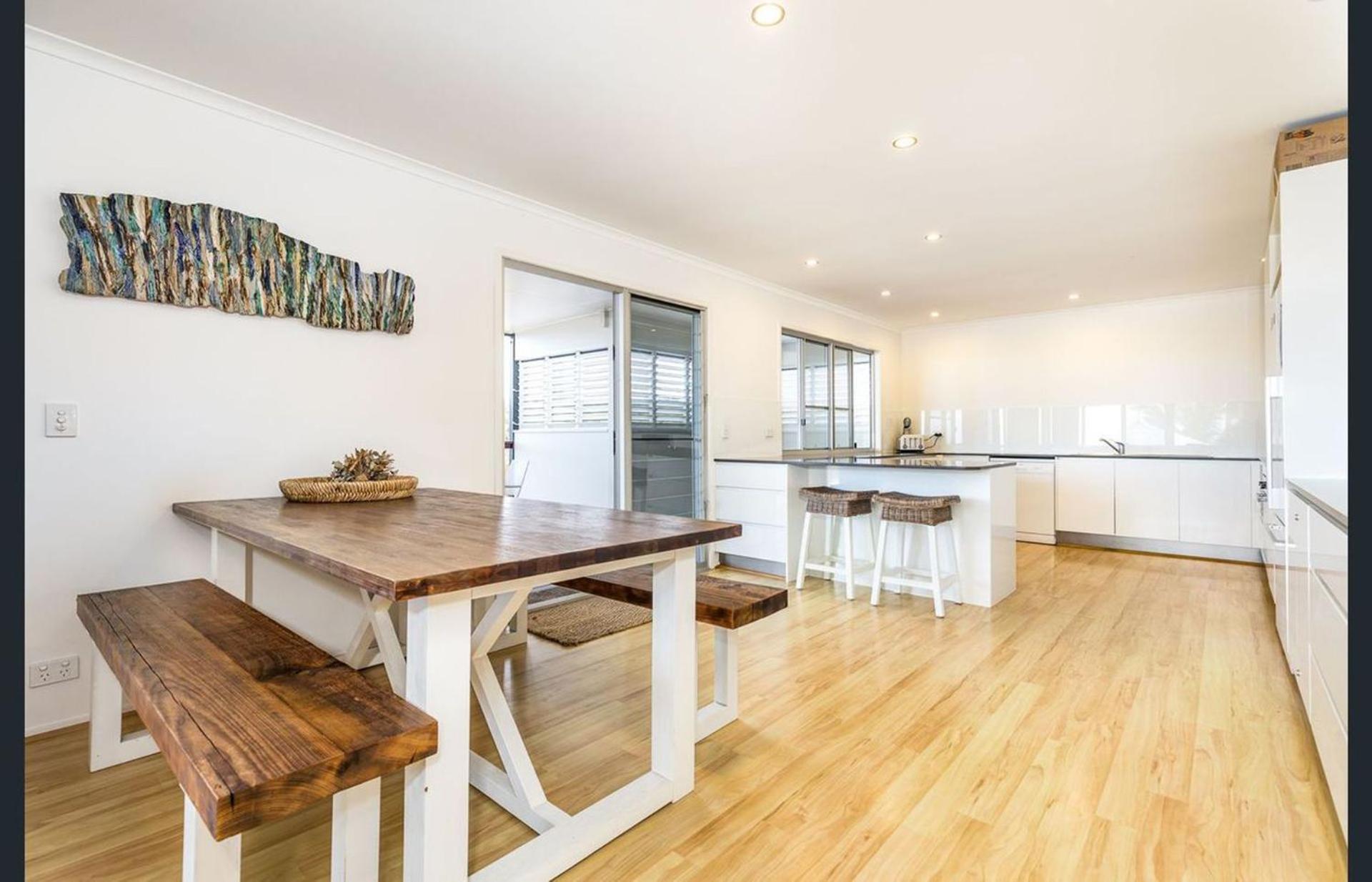 The Palm House by Discover Stradbroke