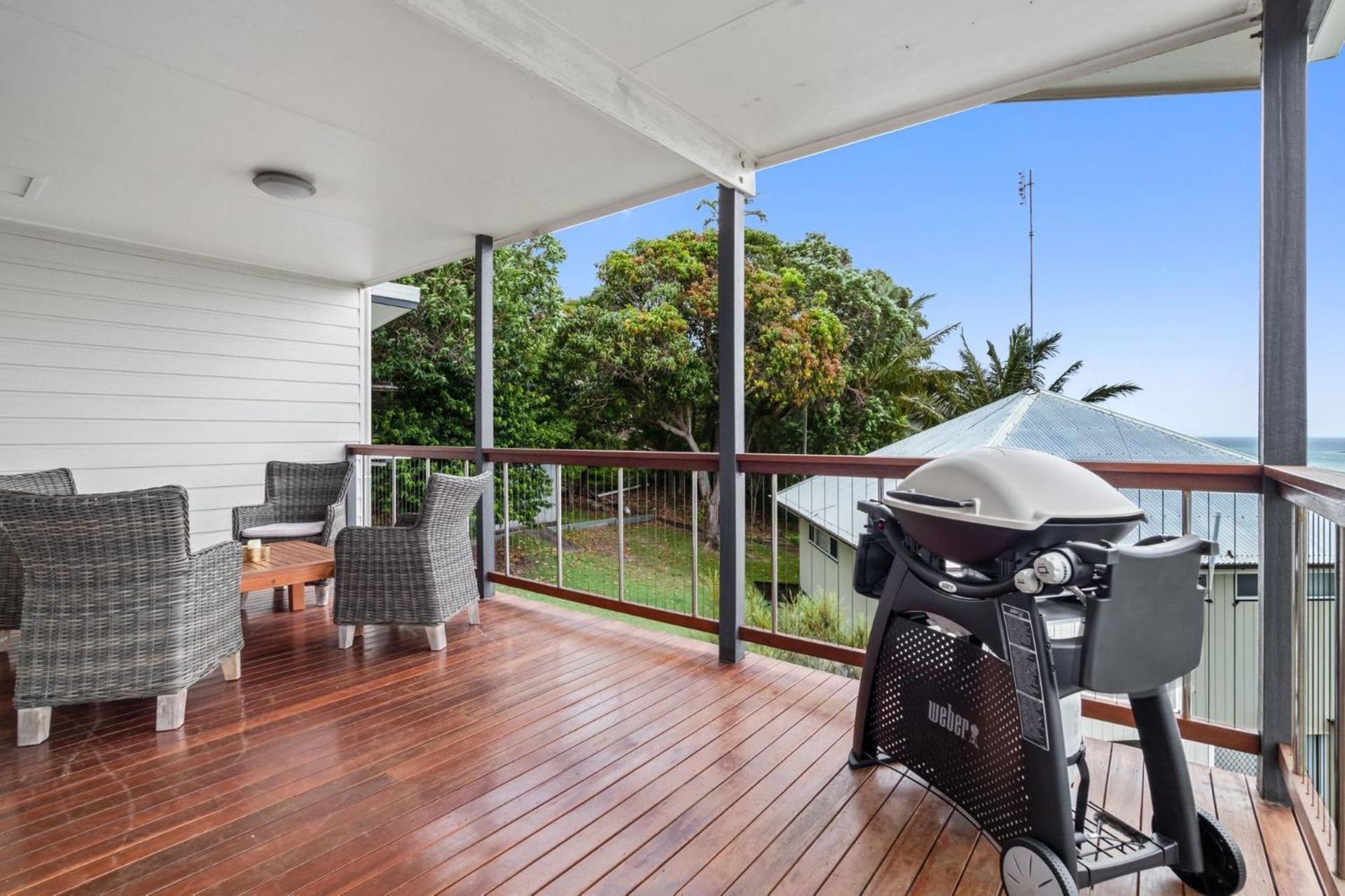 The Palm House by Discover Stradbroke