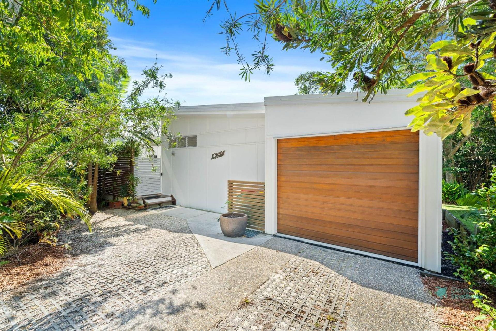 Straddie Glasshouse by Discover Stradbroke