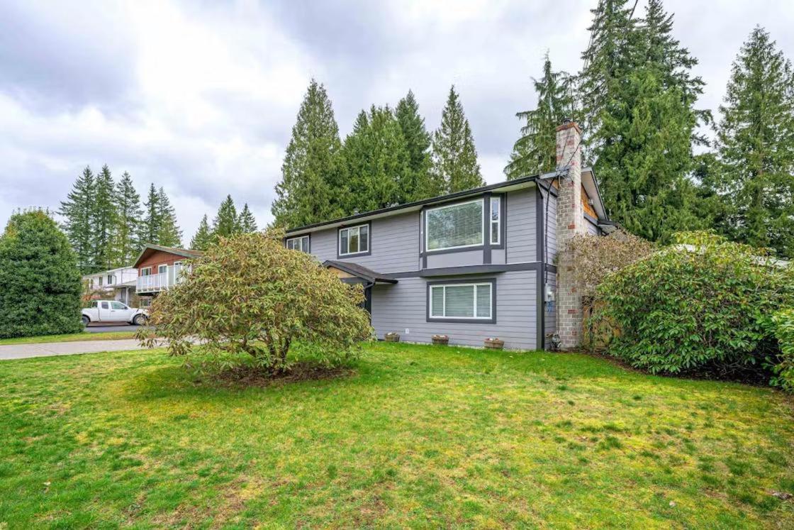 Private 1 bedroom in Brookswood