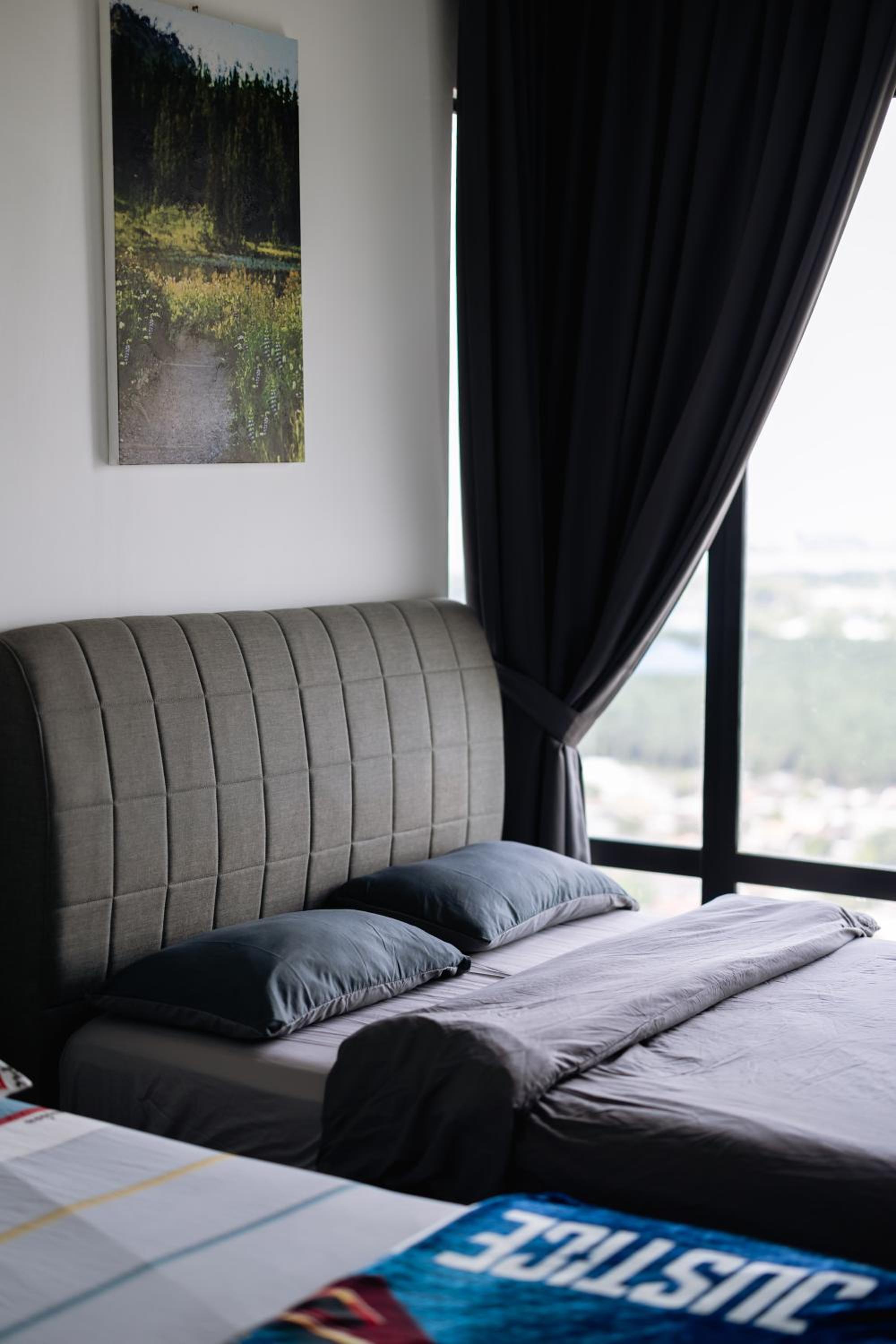 Mid Valley Southkey 2BR Family Stay, 5-6 pax, Free Parking