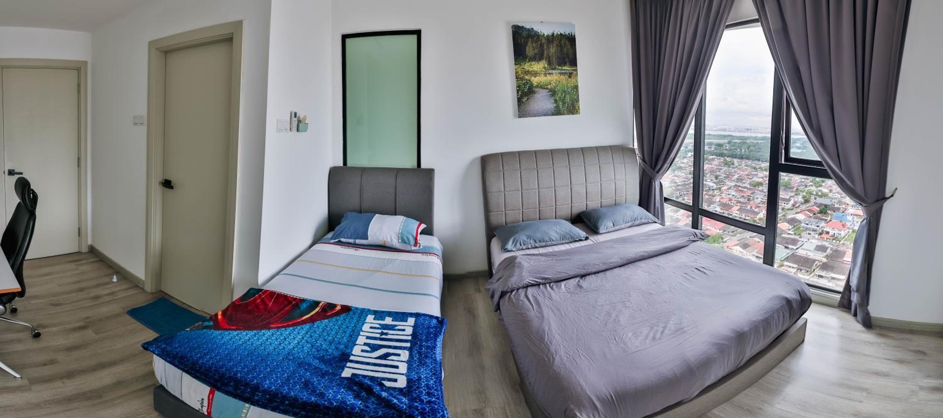 Mid Valley Southkey 2BR Family Stay, 5-6 pax, Free Parking
