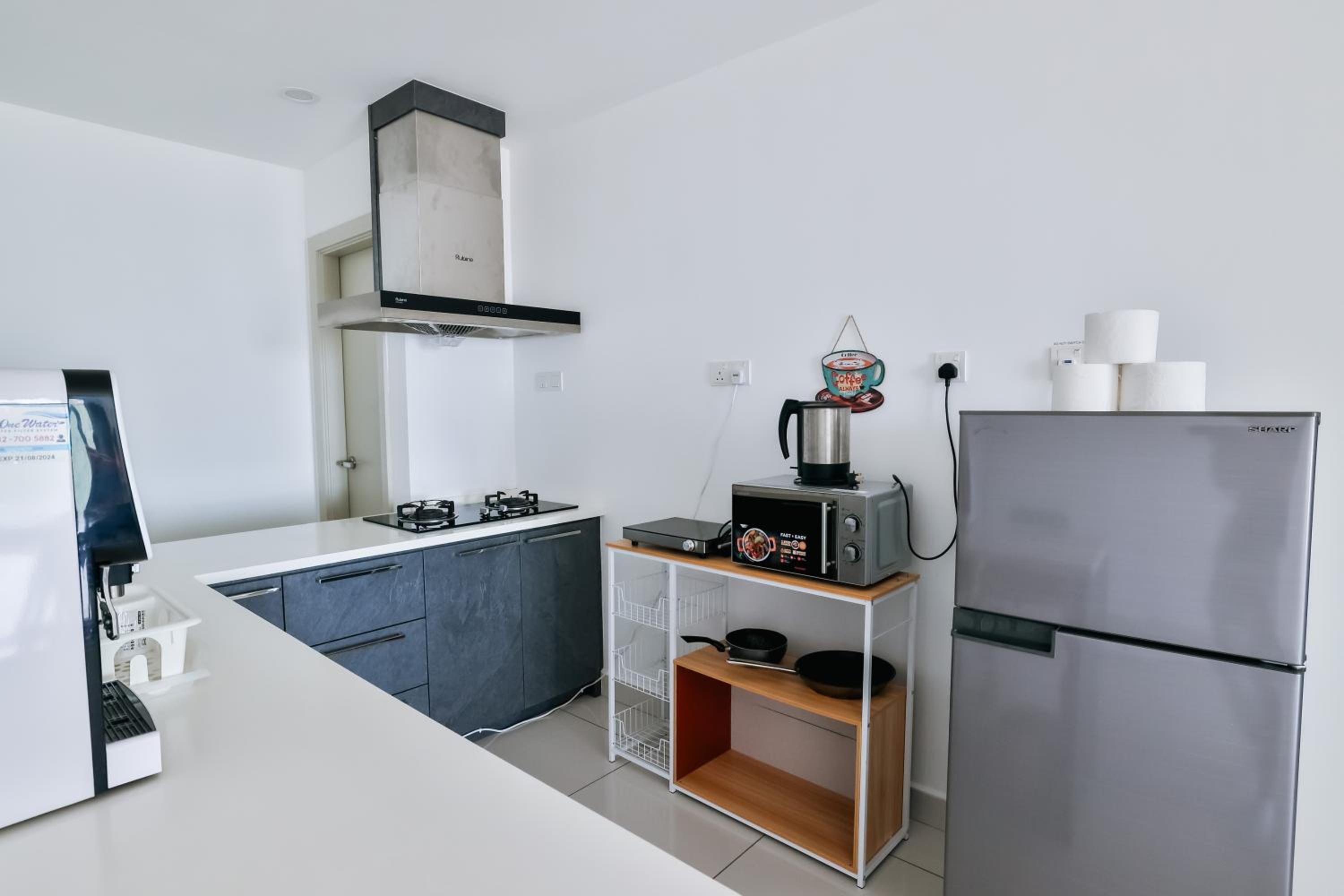 Mid Valley Southkey 2BR Family Stay, 5-6 pax, Free Parking