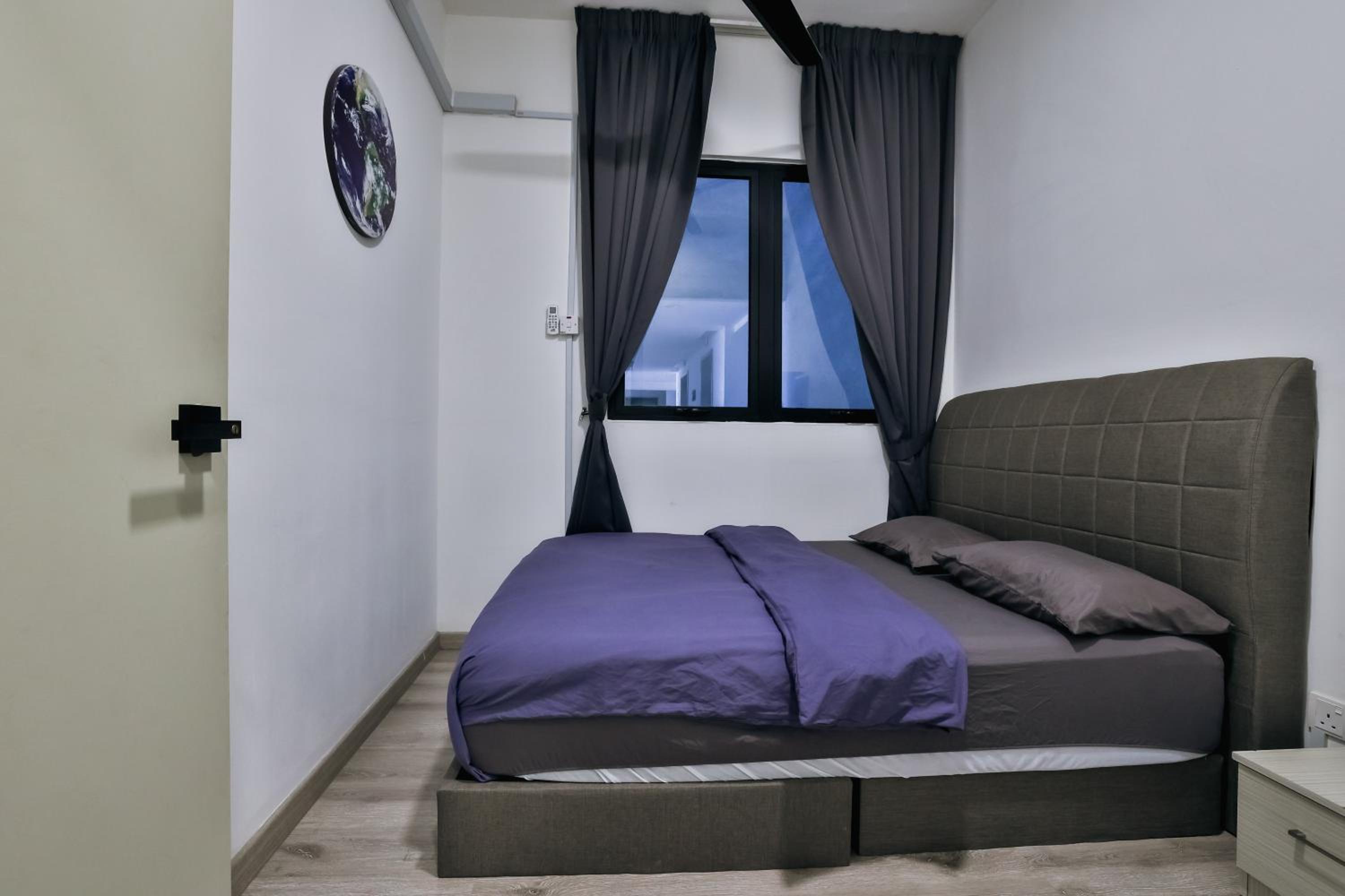 Mid Valley Southkey 2BR Family Stay, 5-6 pax, Free Parking