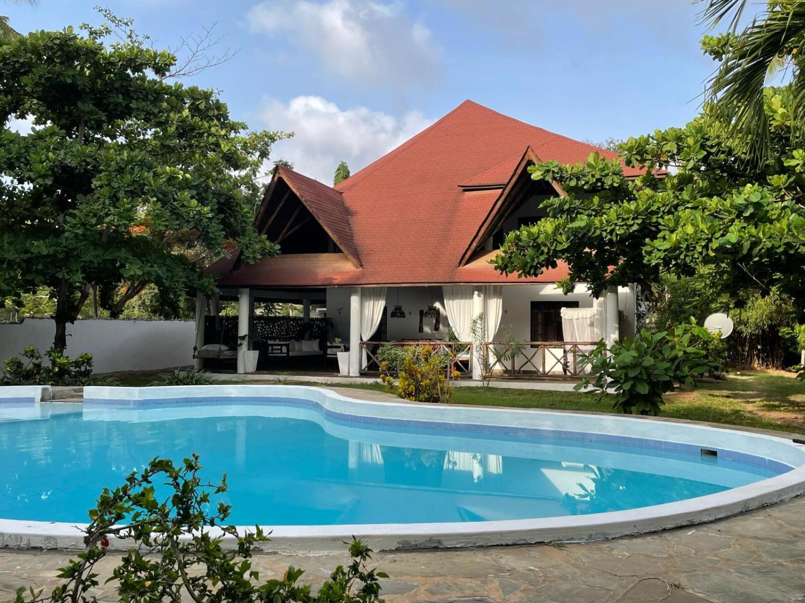 Nyumba Malaika