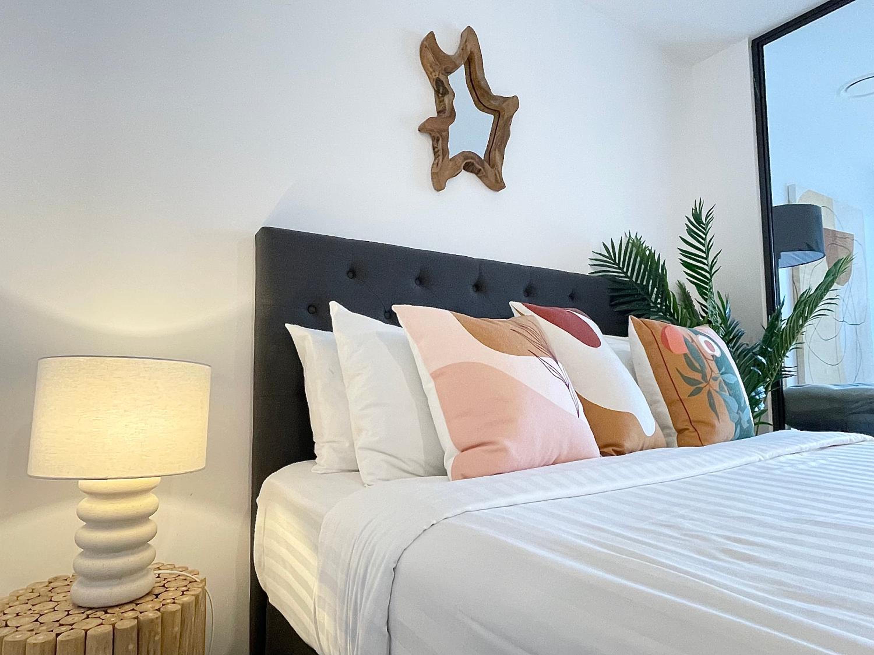 Beautiful Stylish CBD apartment